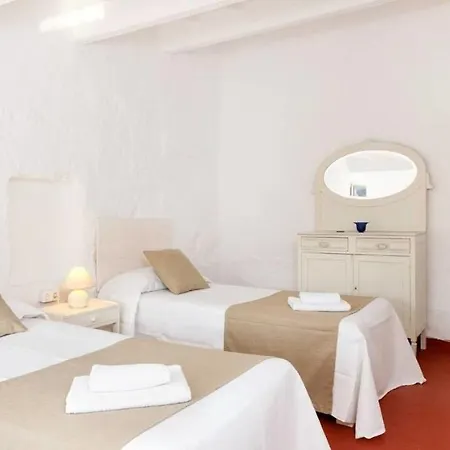 Roques 24 Villa
